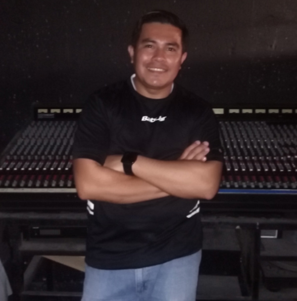 Miguel-Arteaga-Mas-Musika.jpg
