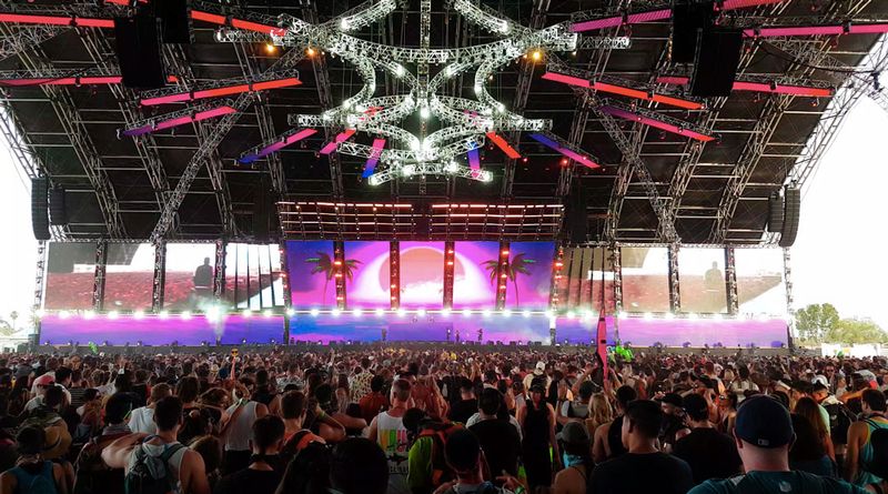 coachella2018_SaharaTent_01.jpg